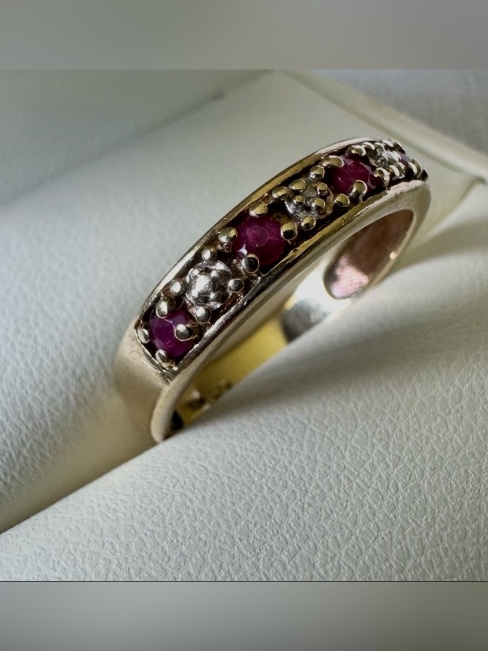 Vintage 10k GTR Gold Ruby & Diamond Eternity Band Ring
